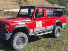 🚙 Land Rover Santana 4x4 – I Përgatitur Plotësisht për Offr