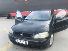 Shitet Opel Astra