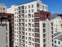 555 APARTAMENT NE SHITJE 2+1+2 TE KOMPLEKSI AURA