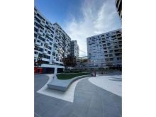Shitet, Apartament 3+1+2, Rruga e Kavajes\"Square 21\", Tirane