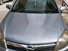 Shitet Opel Astra