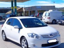 TOYOTA AURIS 2012 5500€