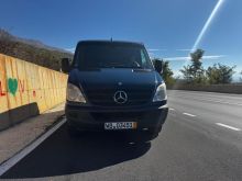 Shes Mercedes Benz Spinter
