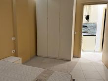 Shitet Apartament ne Astir