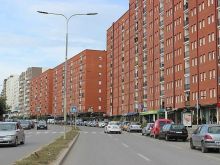 Shitet banesa 4 dhomshe 117m2 kati 10 ne Rrugen B