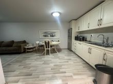 Shitet apartament 2+ 1 te Mbi kalimi i Komunes se Parisit