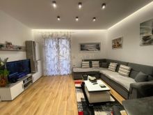 Apartament 2+1 + depo + post parkimi per shitje ne Qender te
