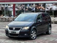 VOLKSWAGEN TOURAN1.9 TDI ZVICRA CH