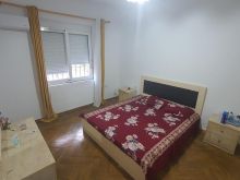 Shitet apartamenti Vlorë
