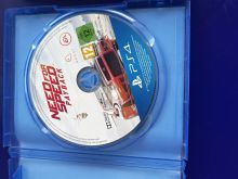 Ps4-slim