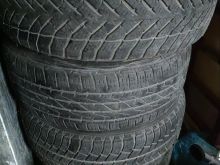 Shes farin e bmw x3 dhe gumat e dimrit