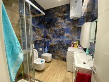 Apartament 2+1 + depo + post parkimi per shitje ne Qender te