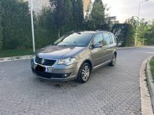 Shitet touran 1.9 naft Automat viti 2007 ne gjendje shum te