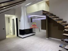 🔑🏨SHITET APARTAMENT TRIPLEX NË QENDËR TË QYTETIT,ELBASAN.
