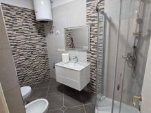 🏙️ Shitet Apartament 1+1 – Kompleksi Delijorgji, Tiranë ✨