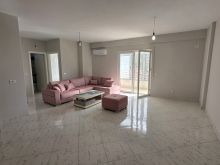 Shitet Apartament 2+1 Lushnje 