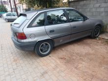 Shitet Opel Astra
