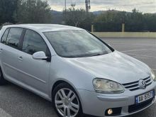 Shitet Golf 5 2.0 Nafte Super Gjendje!