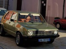 Shitet golf mk1 naftë automat