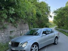 Mercedes Benz E-320  4Matic