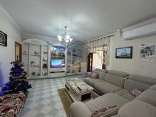 Shitet, Apartament 2+1,tek Shkolla \"Qemal Mici\" , Durres!