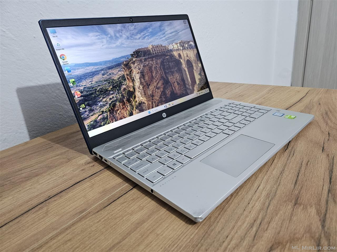 HP Pavilion 15 IPS Touchscreen