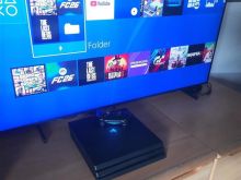 Ps4 Pro me cip dhe 50 Lojra