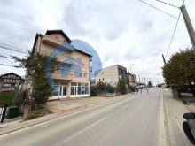 #OFERT - Shitet Shtepia me Lokal ne Rr. Kryesore ne Matiqan