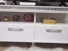 Shitet Komoda e televizorit