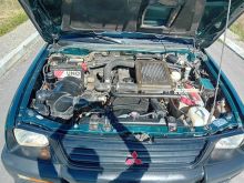 Shes gjipin micubish 2.5 dizell 4x4 viti 99