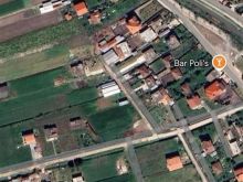 Shitet truall ne bregdet , 810 m² 64.000 € (prane detit)