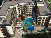 Azure Coast – Mali i Robit, Golem