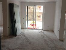 ⛪🏡 SHITET APARTAMENT 2+1 PRANË KISHËS ORTODOKSE, VLORË.