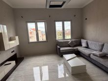 Jepet me qera apartament 1+1 ne Insitut/ 300 euro