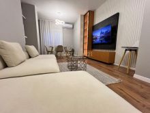 JEPET SUPER APARTAMENT 1+1 ME QIRA TEK QYKATA, DURRES !