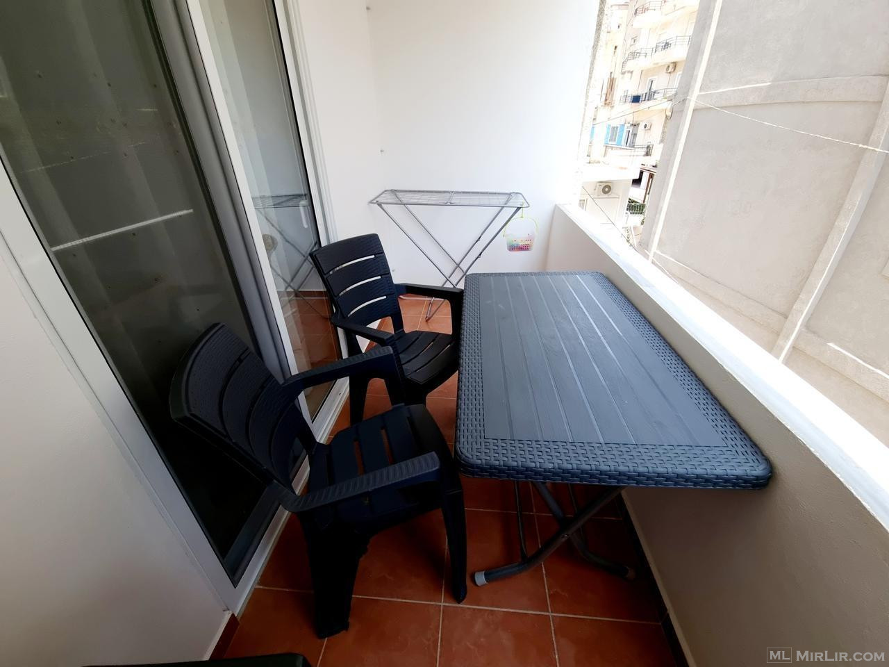 JEPET ME QERA APARTMENT 1+1 NE SARANDE - thumbnail 9