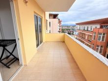 SHITET APARTAMENT 2+1+2 PRANE PELIKAN PLAZH DURRES