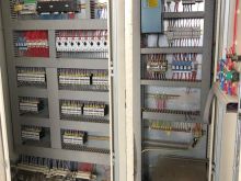 panel elektrik kuadra elektrik pjes elektrike