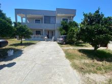 Shitet Vile Dy Katshe, Qerret Kavaje 170000 Euro