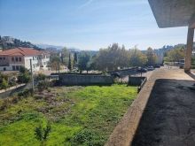 LEZHE – Shitet Vile 450 m2 + 1500 m2 toke, banim/biznes