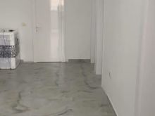 Jepet me qera apartament 3+1+2+P ne Xhamllik