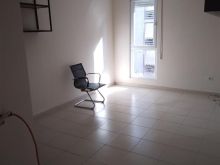 Jepet me qera apartment 1+1 tek 21 Dhjetori/ 350 euro