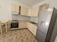 JEPET ME QERA APARTAMENT 2+1 PRANE RAJONIT TE POLICISË