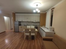 Jepet me qera apartament 2+1 tek 21 Dhjetori