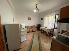 Jepet me qera apartament 1+1 tek American 2/ 28\'000 ALL