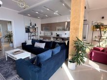 JEPET ME QERA APARTAMENT 2+1+2 QENDER DURRES