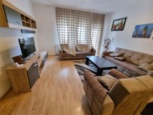 Banes me qira 4 dhomeshe 110m2 te restorant Nuari