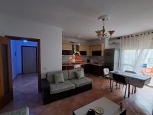 🔑🏡 JEPET APARTAMENT 2+1 ME QIRA NË LUNGOMARE, VLORË