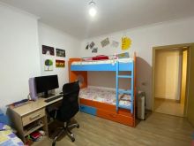 Jepet me qera apartament 2+1 te Komuna Parisit