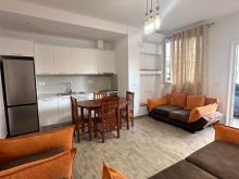 Jepet me qera apartamenti 1+1 ne Sauk te vjeter/ 30\'000 ALL